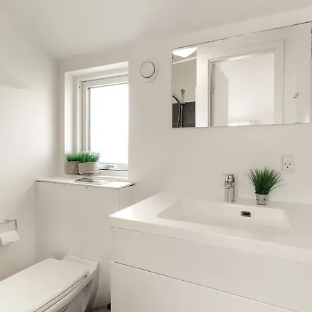 Gorgeous In With House A Panoramic View